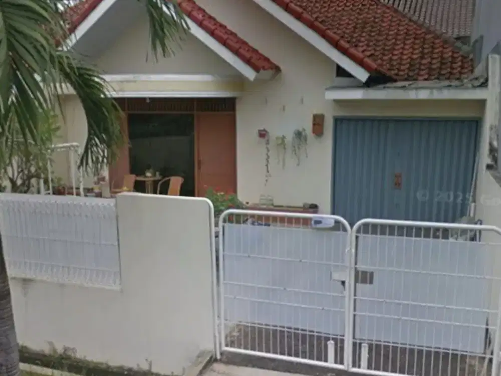 DIJUAL RUMAH TUA DI PERMATA BUANA, JAKARTA BARAT!