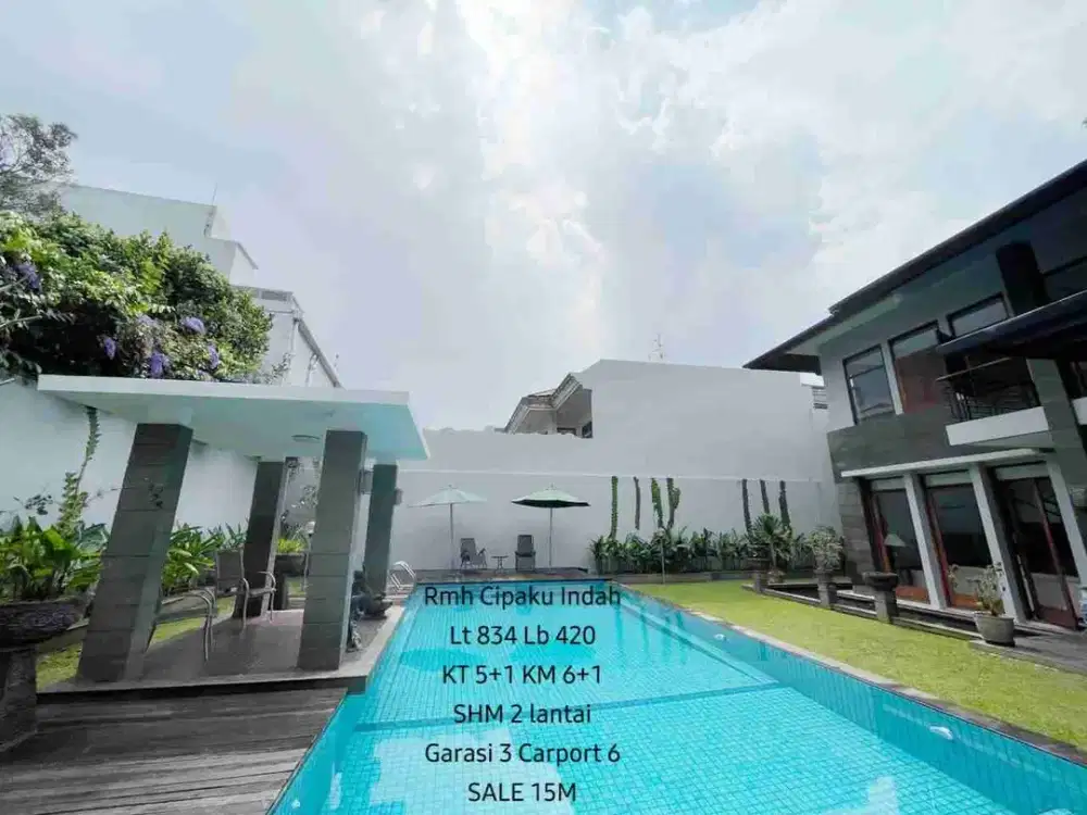 Rumah Cipaku Mewah dengan Kolam Renang