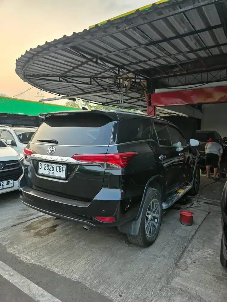 Toyota Fortuner VRZ 2.4 # innova