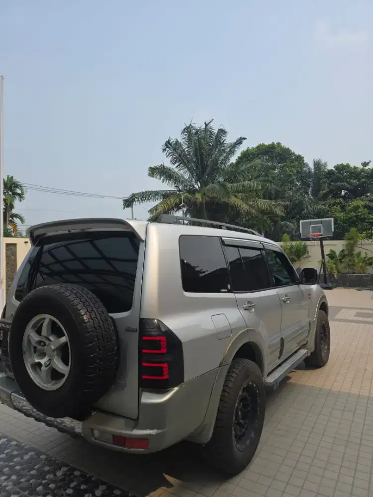 Pajero did  4x4 pakain pribadi.