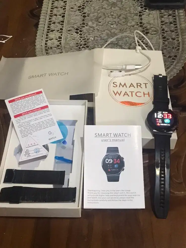Jam Tangan Smartwatch Health E300 ( ECG, tekanan darah, Terapi Laser)