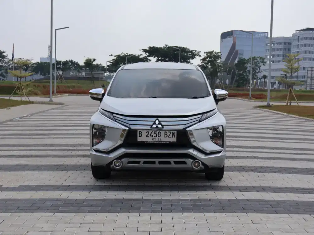 MITSUBISHI XPANDER ULTIMATE 2018 SILVER A/T