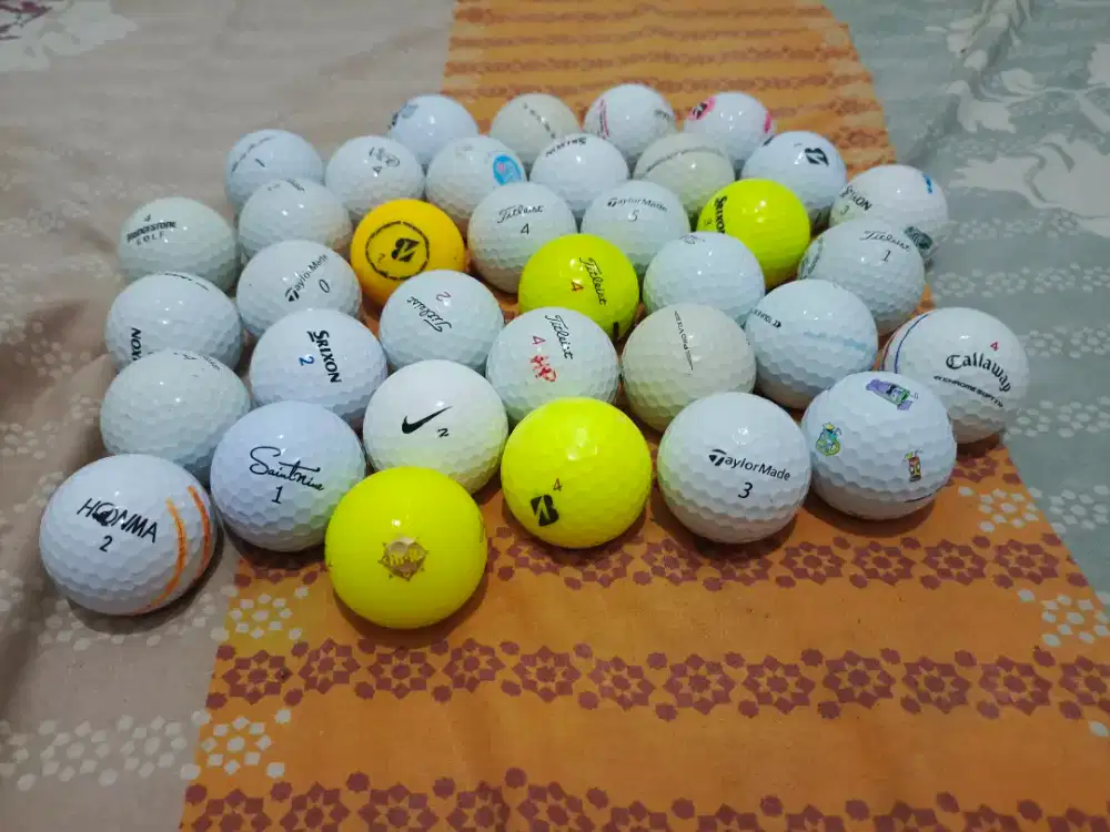 Bola golf bekas