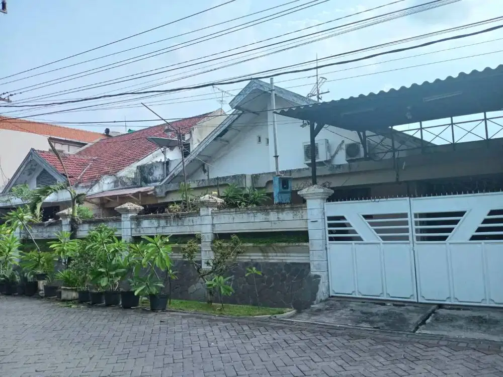 Dijual Rumah Jalan Dharmahusada 1 Lantai Bagus Terawat Siap Huni