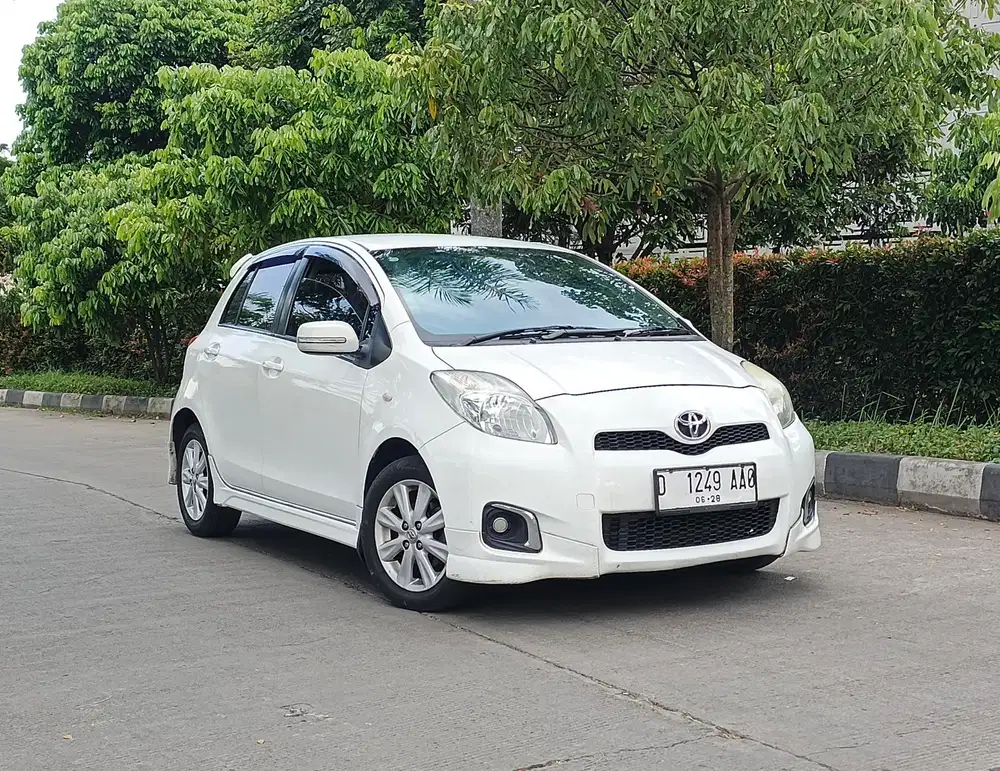 Yaris E Matic 2013 Putih DP 8Jt!