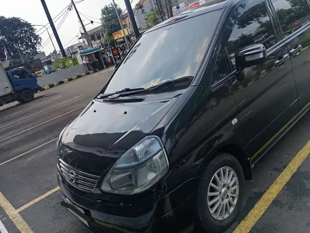 Nissan Serena 2009