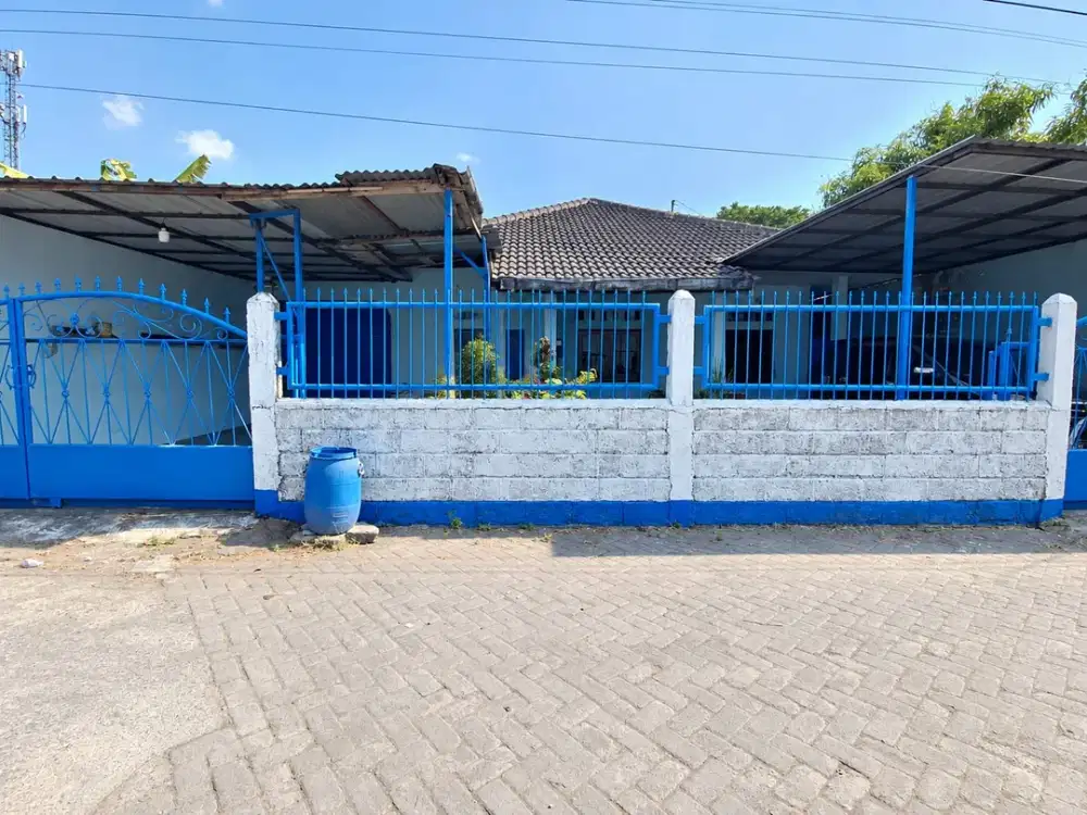 Dijual Cepat Rumah Secondary  Tanah Luas Lokasi Super Strategis Didepan Januputra Cebongan Sleman Yogyakarta
