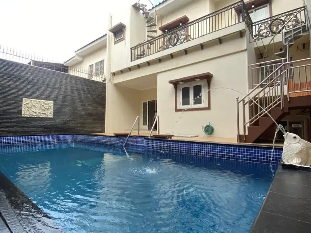 RUMAH CLUSTER ROME PIK