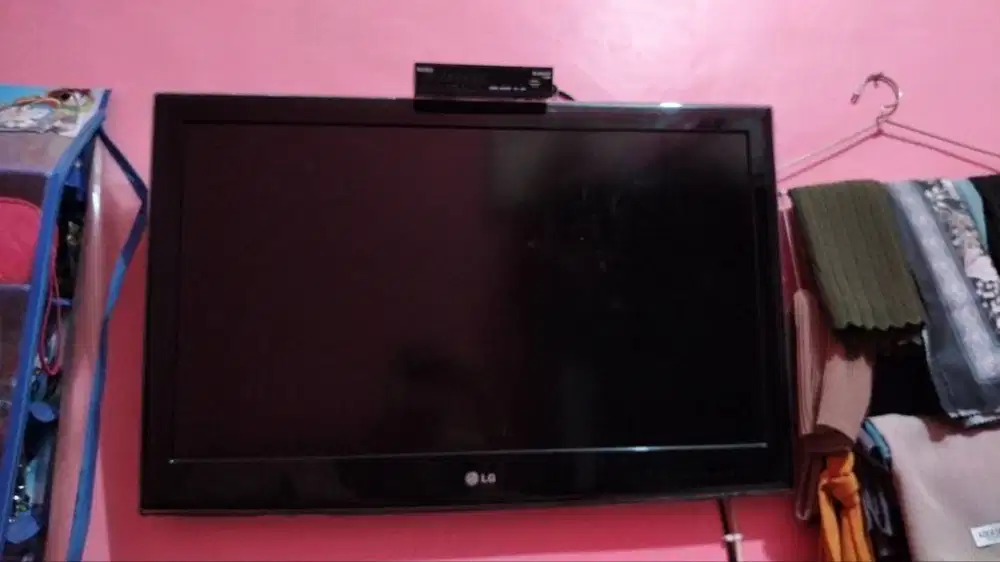 Dijual TV LED LG 32 inch BEKAS