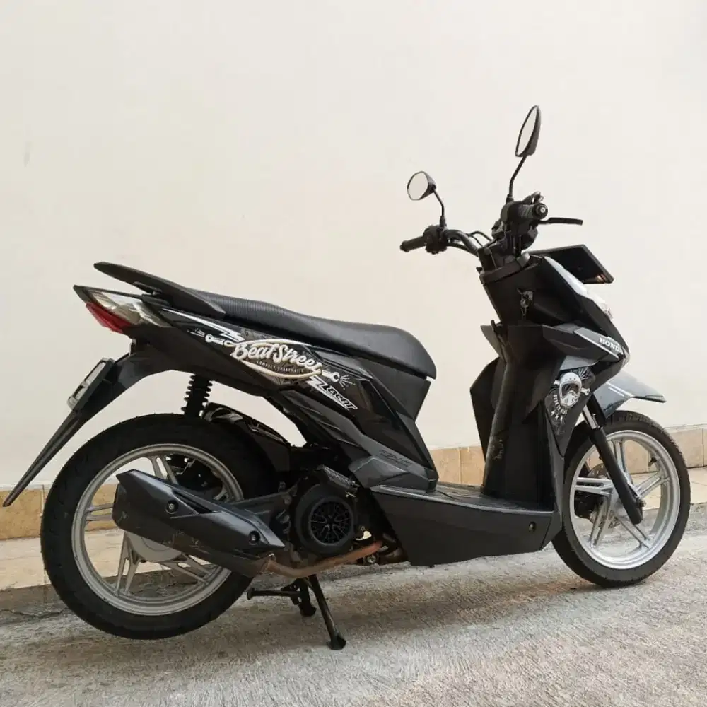 HONDA STREET TAHUN 2017 CASH / KREDIT MURAH DP MULAI 3.000