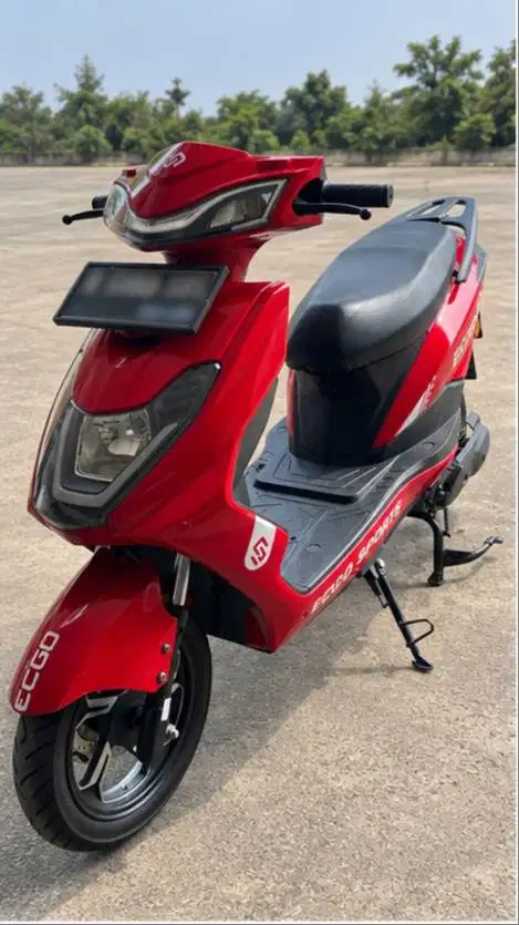 ECGO 3 A/T 2024 Merah | KM 3.500 | Include Baterai | Surat Lengkap