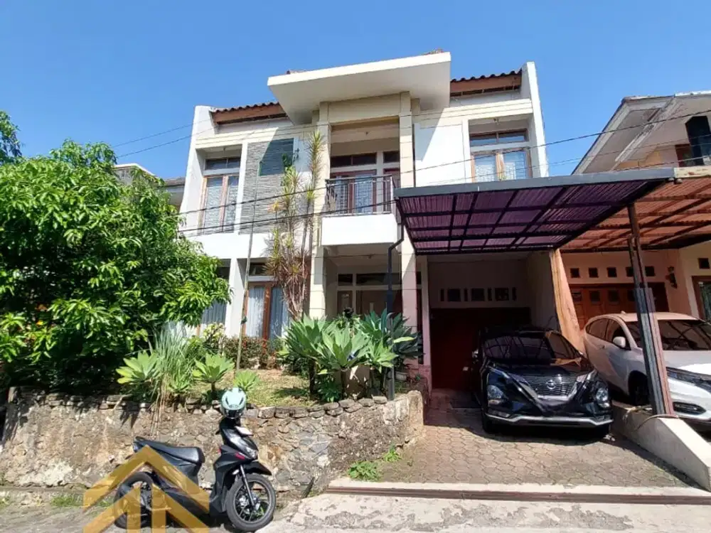 RUMAH SIAP HUNI DIJUAL MURAH DI CIGADUNG Cibeunying Dago Bandung Lingkungan Nyaman Udara Sejuk