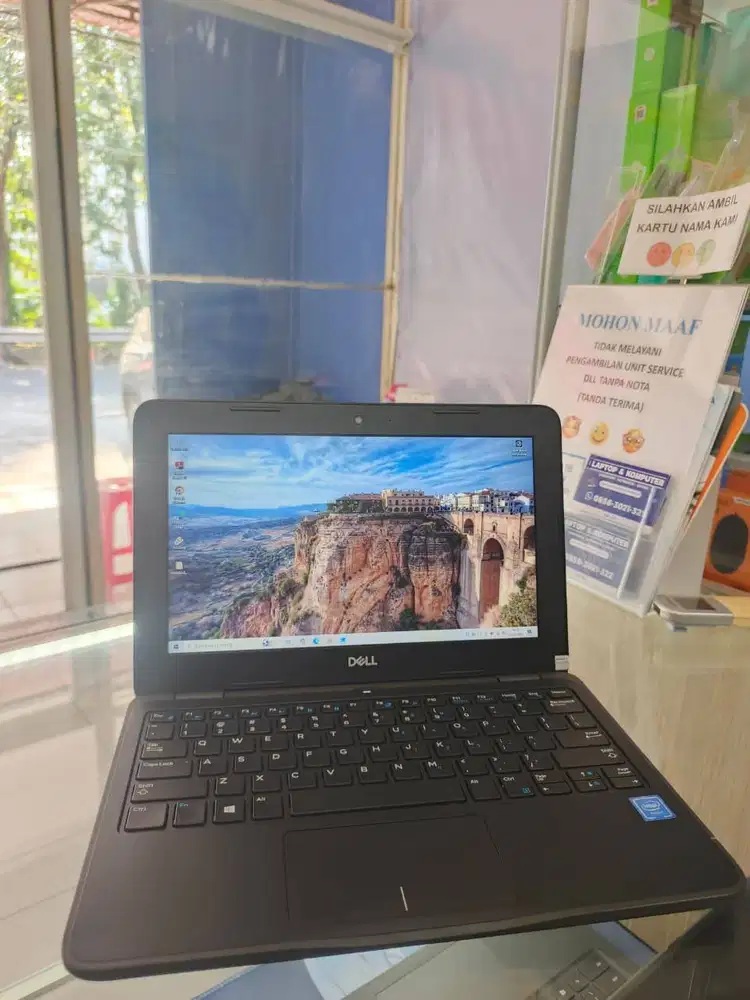 Laptop ex Pameran Barang ex Display