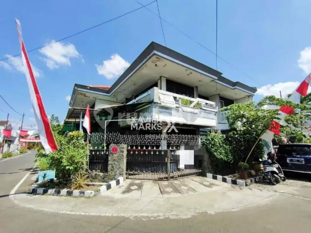 Rumah 2 Lantai Shmbebas Banjir di Sukun, Malang