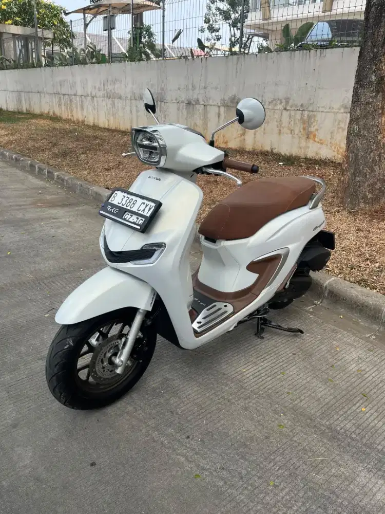 Honda Stylo 160 ABS Putih Doff