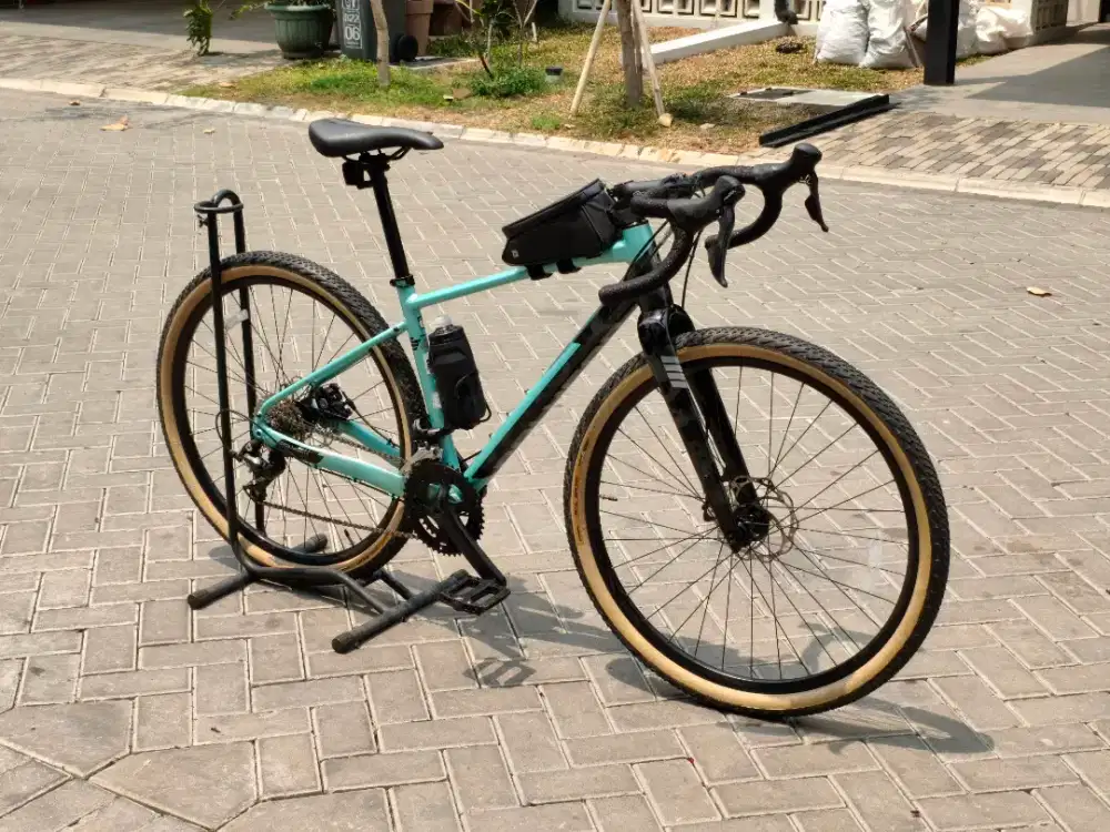 Sepeda Gravel Polygon Bend R2 size S