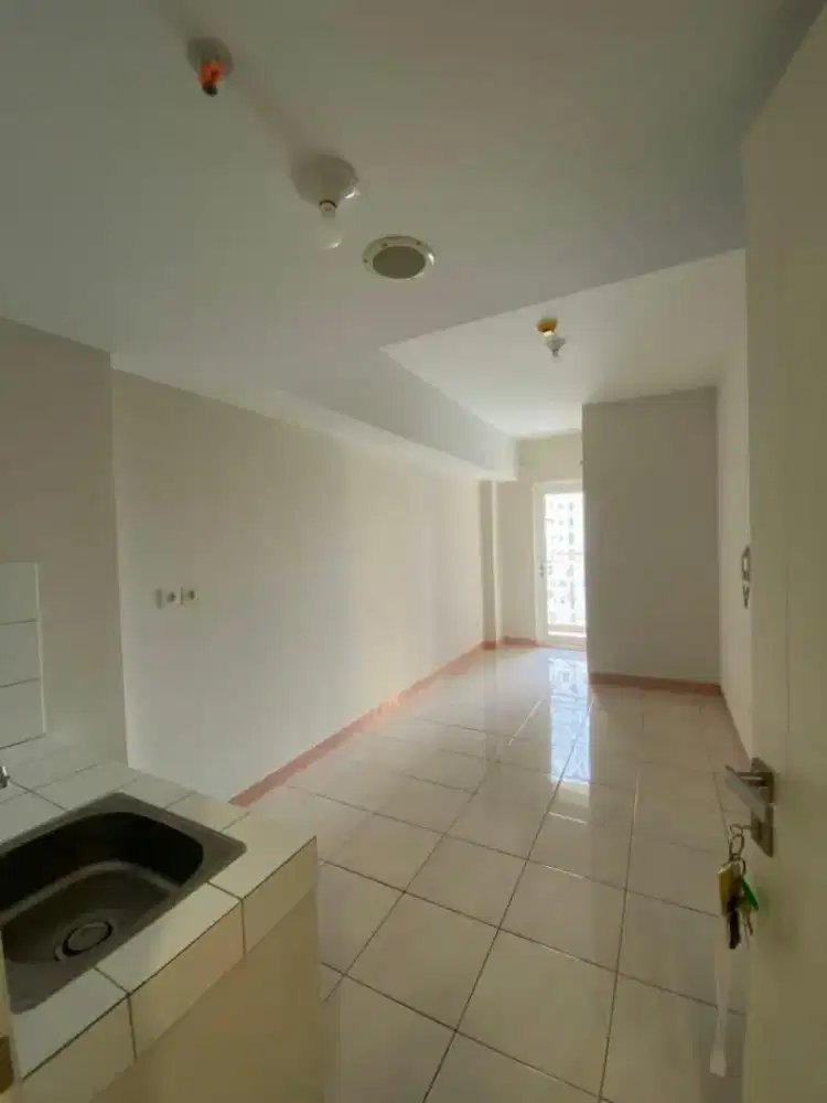 Disewakan Apartemen Springlake 2BR Kosongan