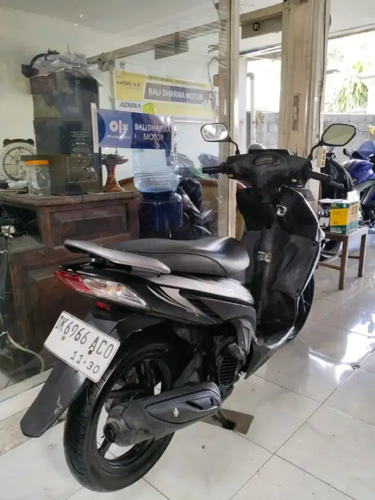 Honda  Vario cw 2010 cash. Bali dharma motor