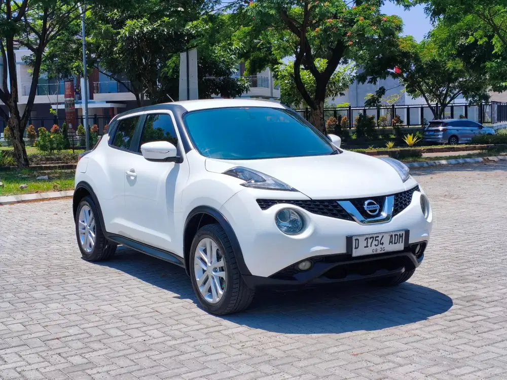 Nissan Juke 2015 Putih DP 15Jt!
