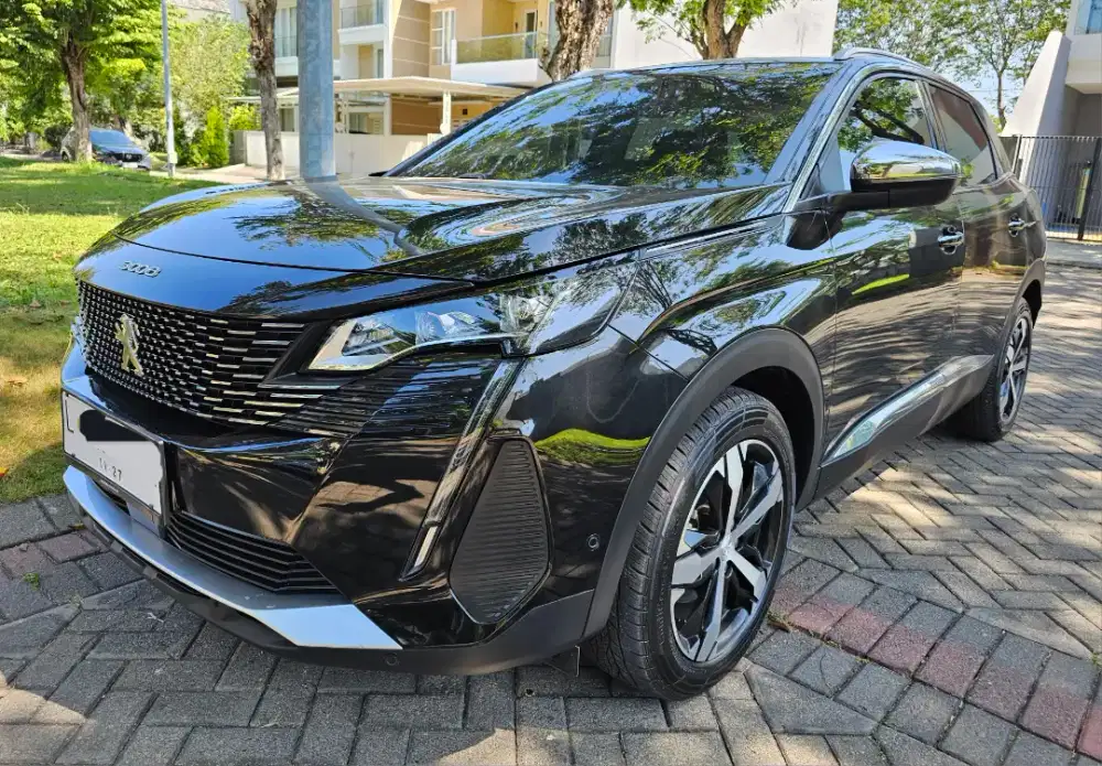 Peugeot 3008 allure plus 2022 km23rb hitam sunroof allur alure alur