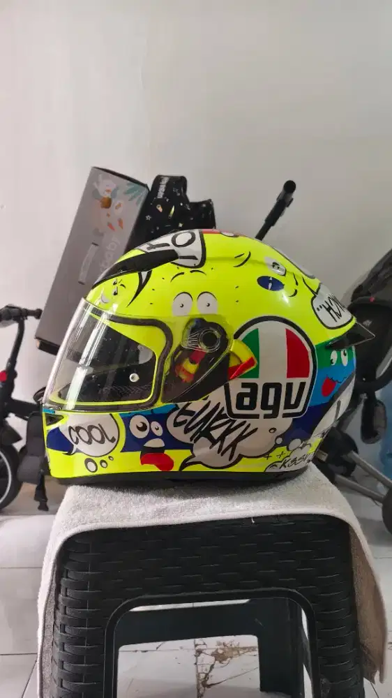 HELM K3SV groovy siza XL asia FIT, mulus, lecet minor