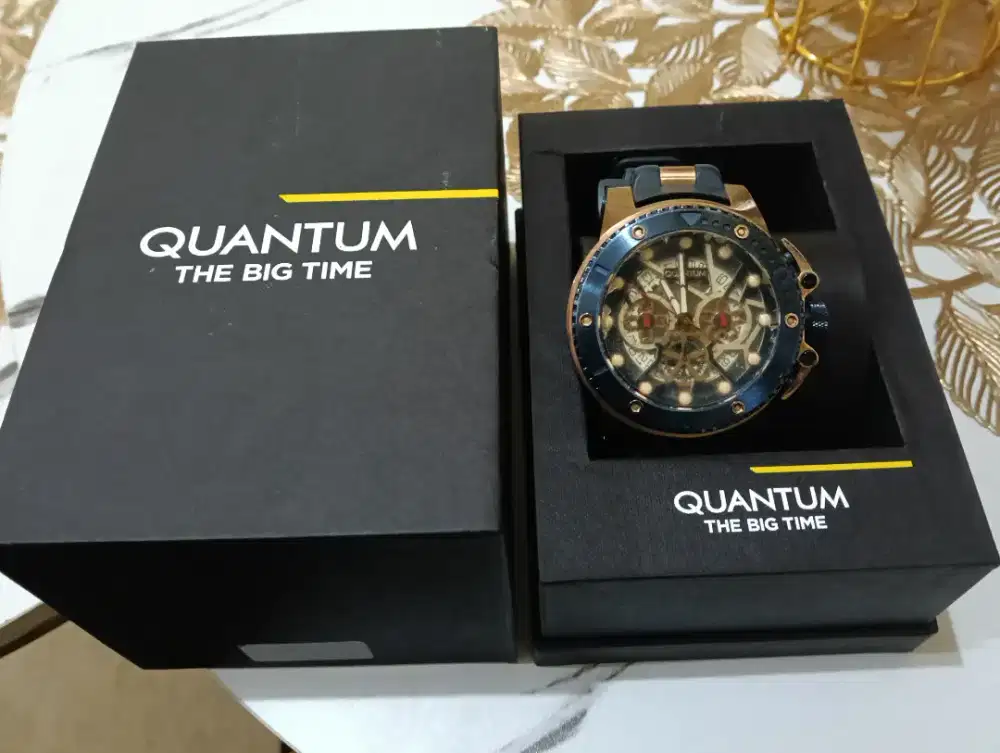 Jam tangan Quantum