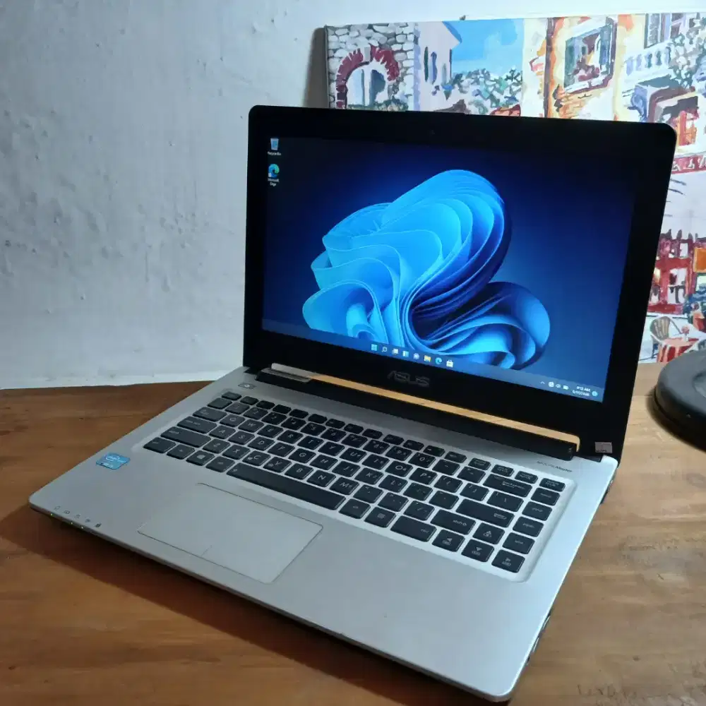 Asus a46c i5 Ram 8gb hdd 500.mulus siap pake