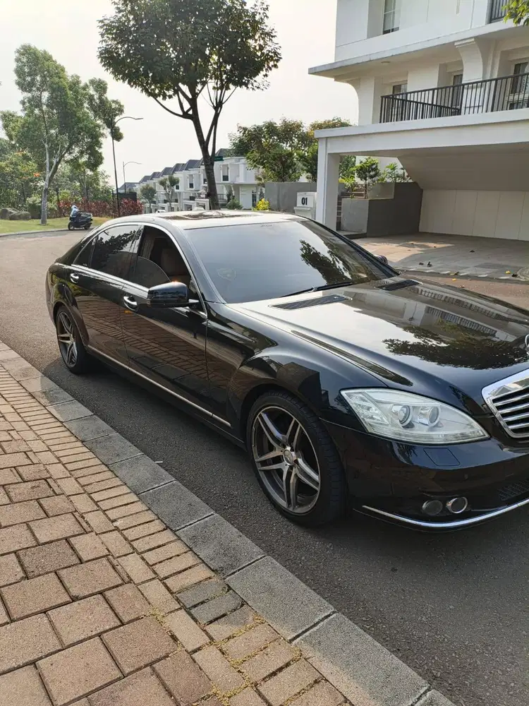 Mercedes Benz S300L 2007 black hitam bu mercedes-benz s300l 2008/2010