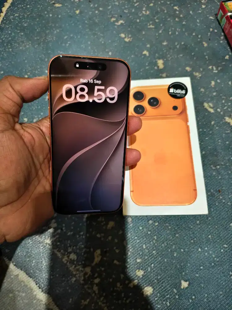 Iphone 17 pro 256gb resmi indo SA/A fullset ori bisa tt hp