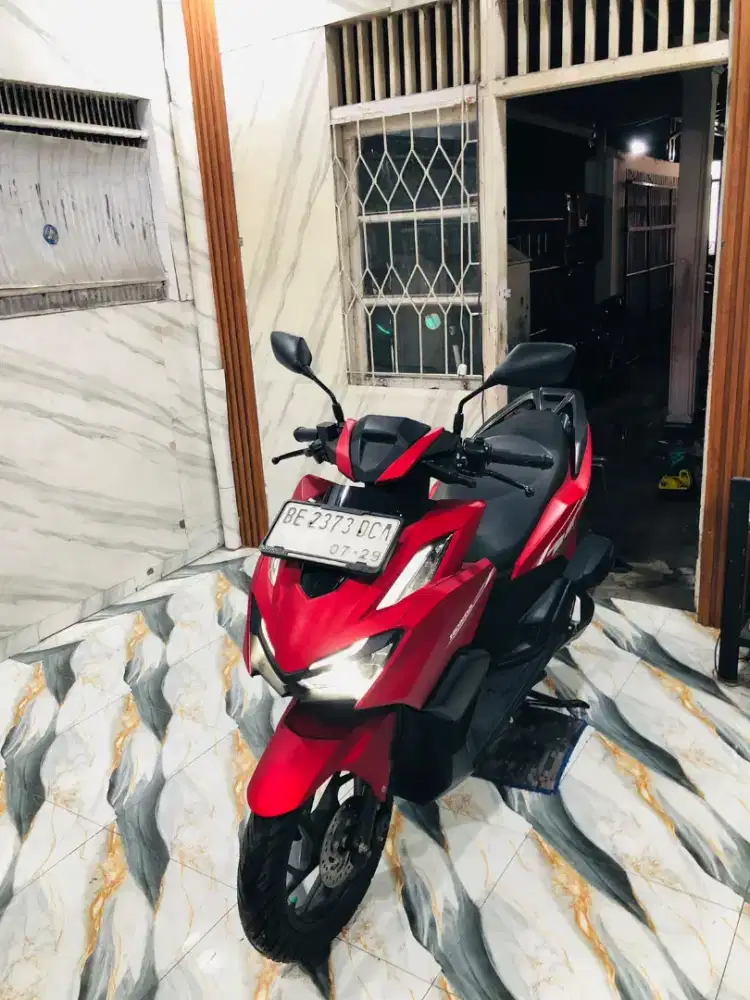 VARIO NEW 160 ISTIMEWA 2025 Pajak Hidup