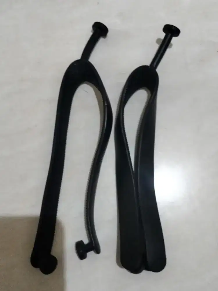 Karet Sandal Jepit Warna Hitam