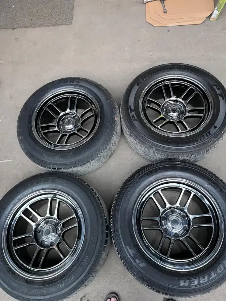 Enkei RPT1 ring 18x9 pcd 6x139,7 ET 0 black chrome. Ban 265/60 R18
