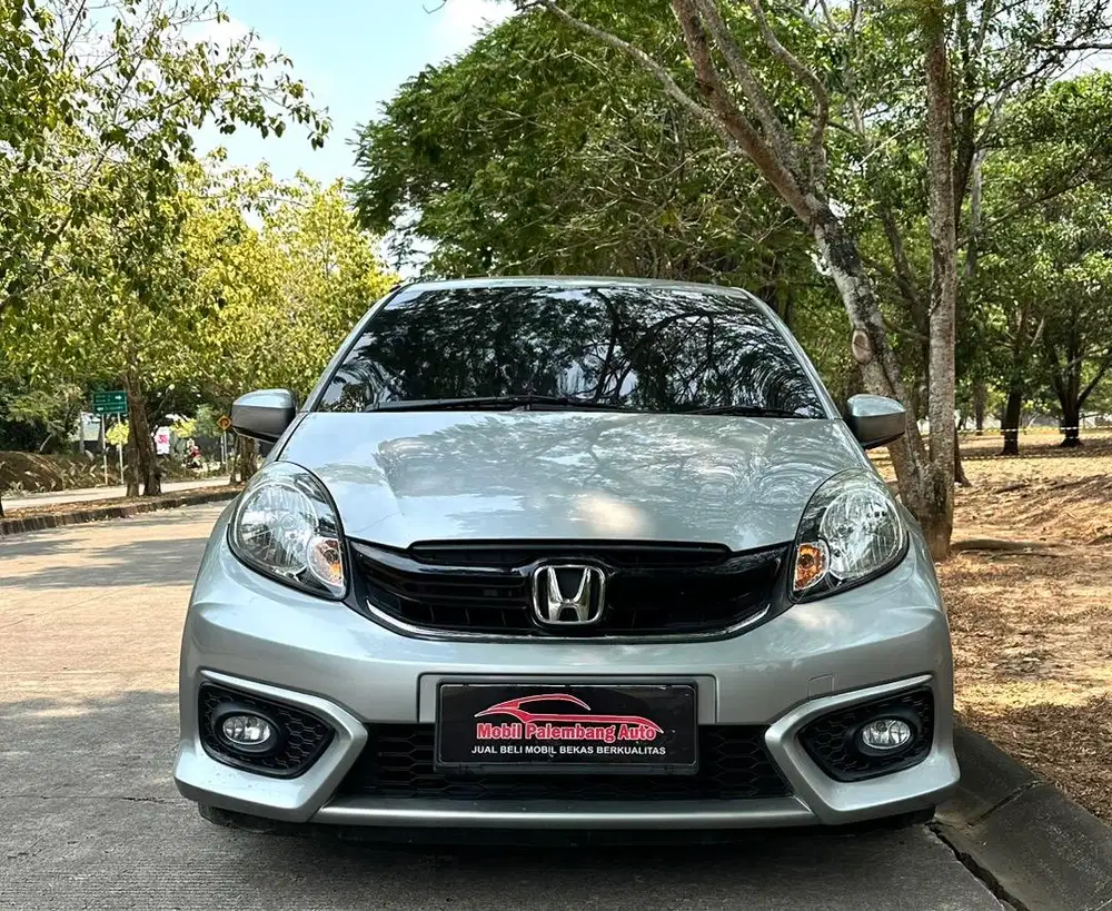 Honda Brio E matic 2017 km rendah Full Orisinil Mulus trrawat