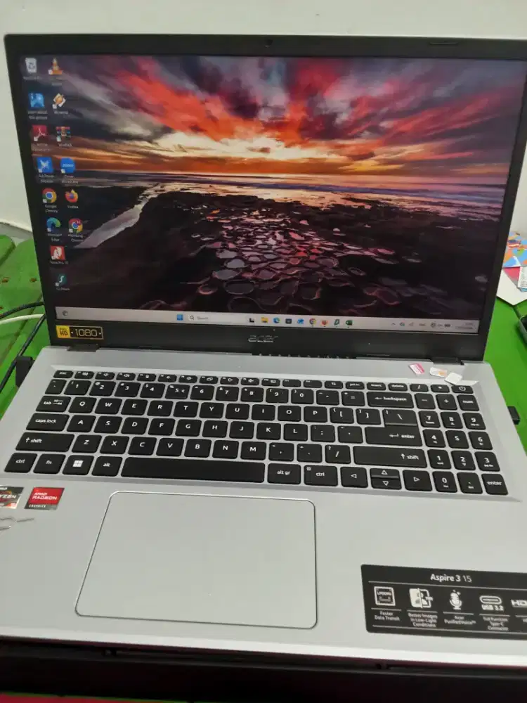 LAPTOP - ASP4A7G2 , Qspore A315-24PT