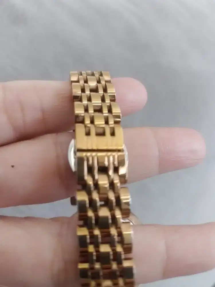 jam tangan wanita Olevs