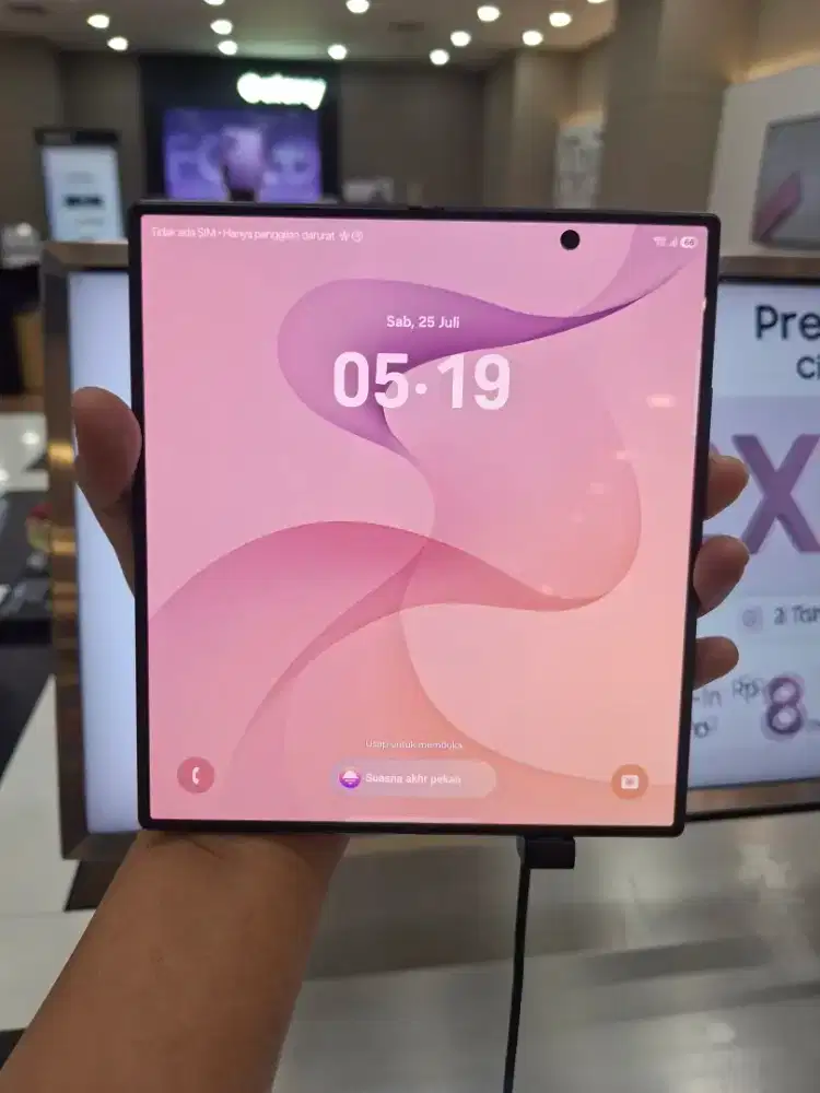 SAMSUNG GALAXY FOLD 8 ULTRA