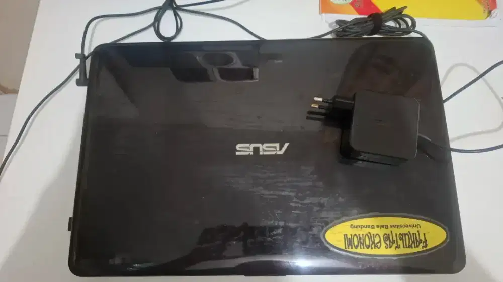 Jual laptop Asus bekas