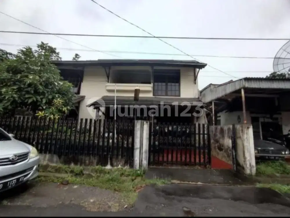 Dijual Rumah Lama Terawat di Arcamanik Endah Sukamiskin Bandung