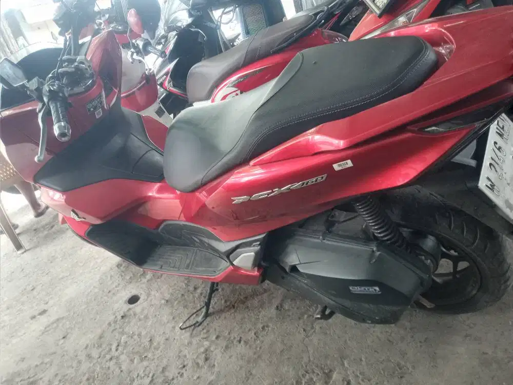 honda pcx 2023 lengkap