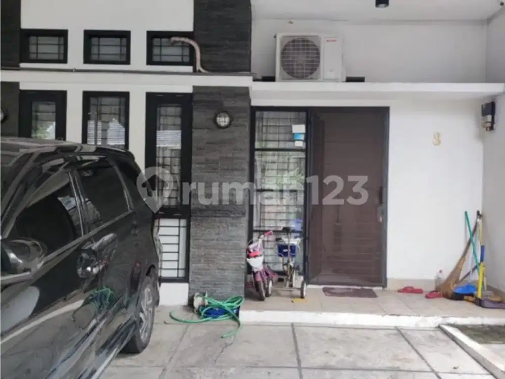 Dijual Rumah Siap Huni di Kompeks Istana Mekarwangi Soekarno Hatta Bandung Dekat Gate Tol Moch Toha