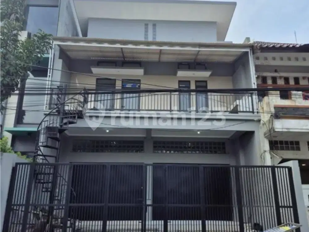 Dijual Ruko Baru 2 Lantai di Mainroad Antapani Bandung Dekat Griya
