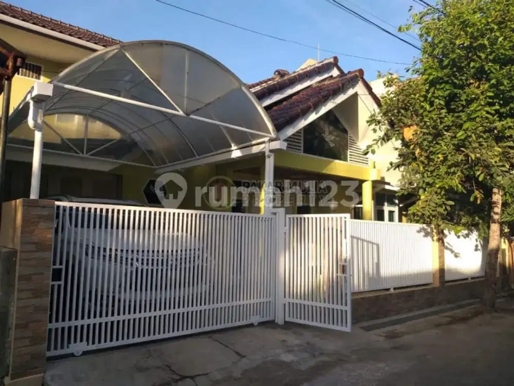 Dijual Rumah Besar Terawat Siap Huni di Antapani Bandung