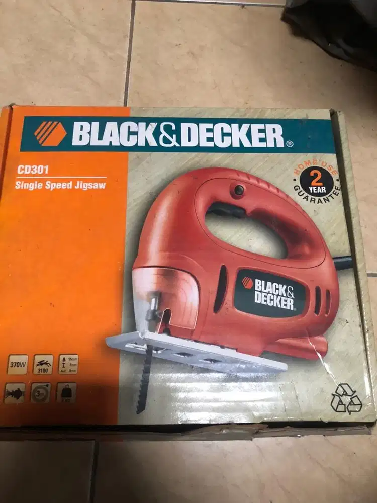 gergaji mesin black & decker