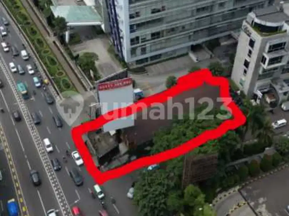 Gudang tua siap bangun buat gedung 8 lantai di sudirman Jakarta Pusat