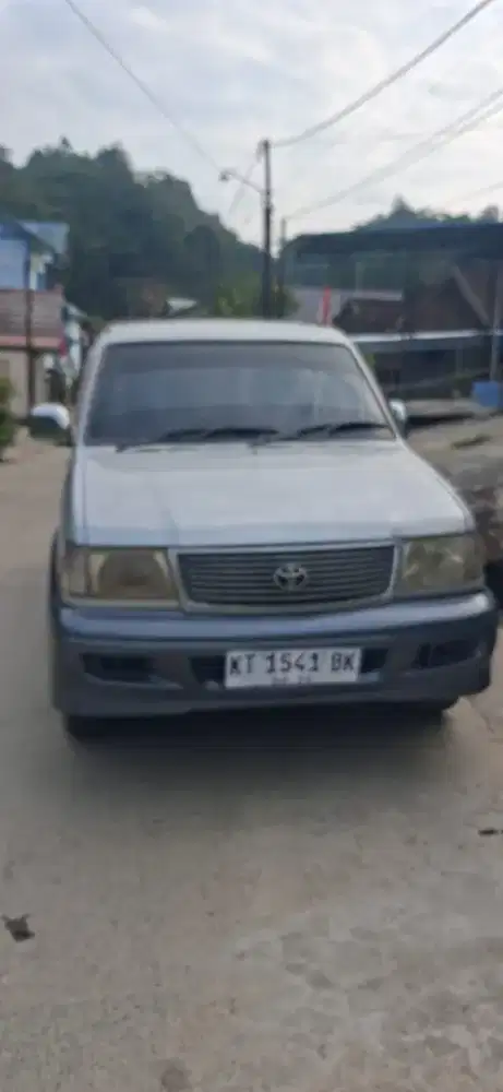 Kijang krista bensin tahun 2001