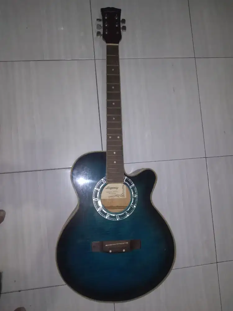 GITAR AKUSTIK CUTAWAY,merek seri Legacy MJG-304CP BLS (Blue Sunburst).