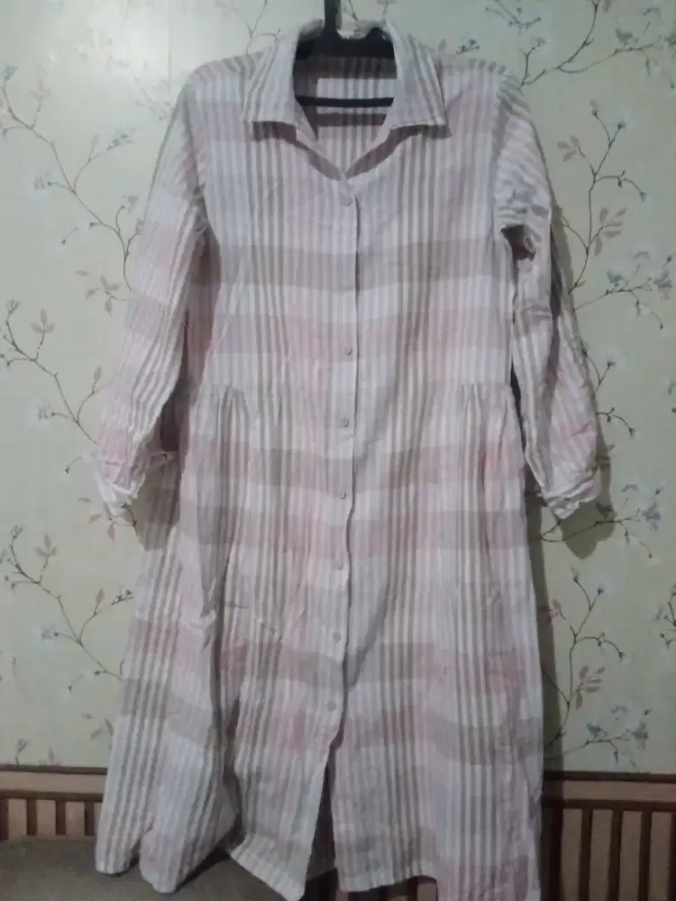 Preloved 90% kondisi baju bagus