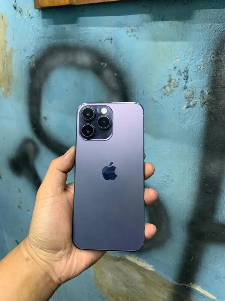 Iphone 14 Pm like new alloperator