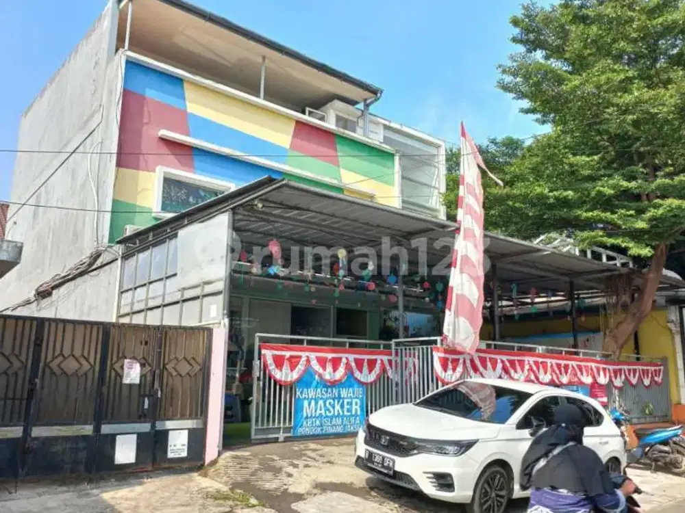 Rumah nyaman dan asri siap huni dekat Tol Pondok Pinang Jakarta Selatan