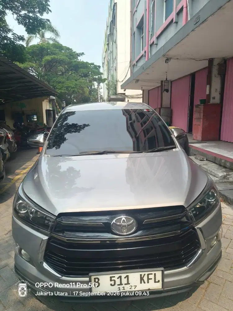JUAL INNOVA REBORN VENTURER 2,4G MATIC DIESEL